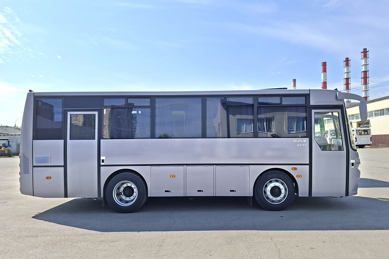 Автобус КАВЗ-4235-D2