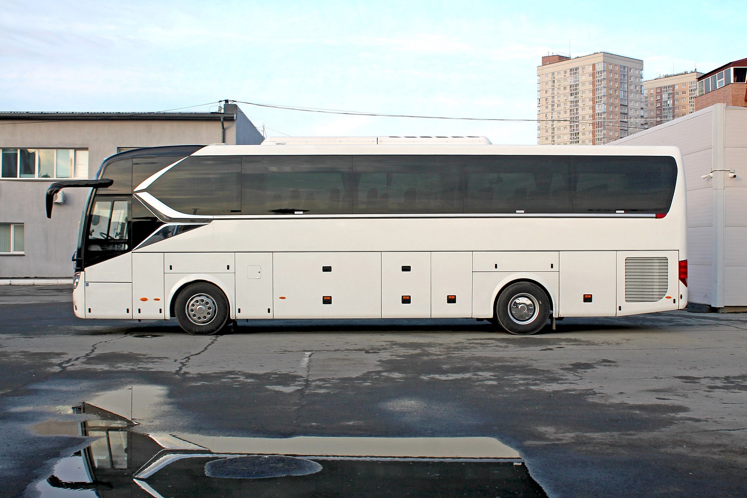 Автобус SOLLERS SA9